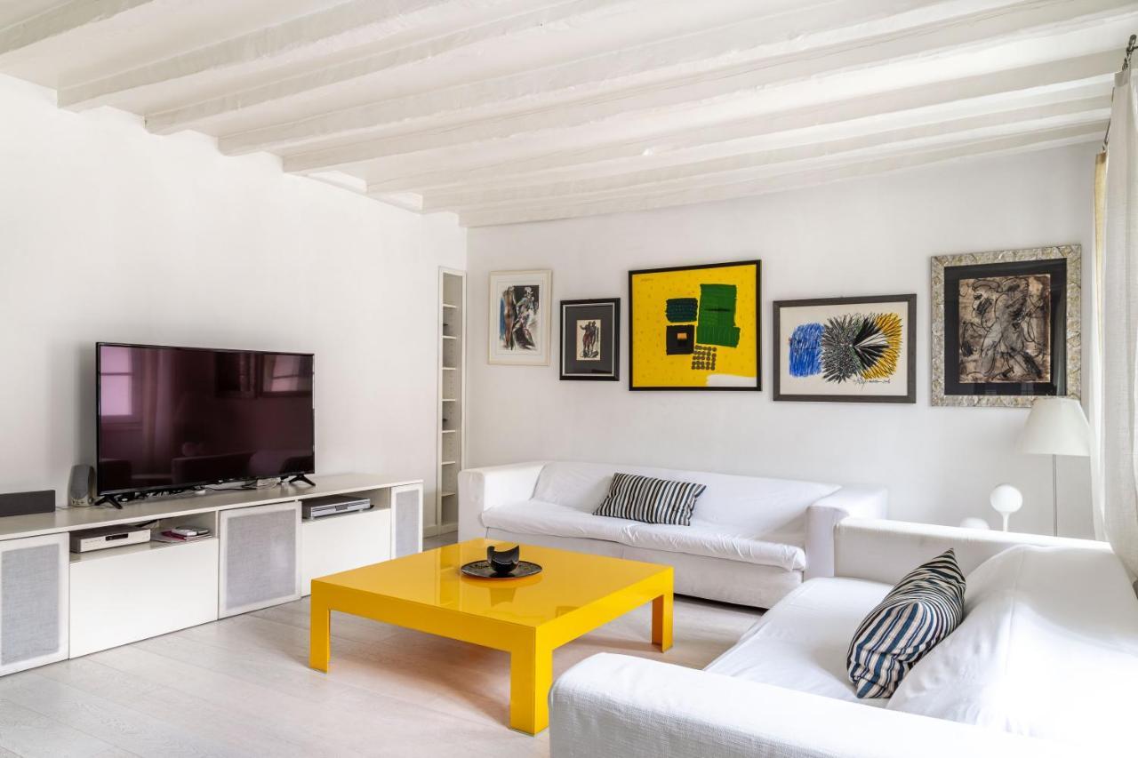 Luxury 350 Sq Mt Flat With Terrace Central Trieste Exterior photo
